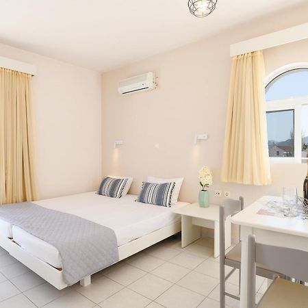 Eugenia Studios & Apartments Ialysos  Dış mekan fotoğraf